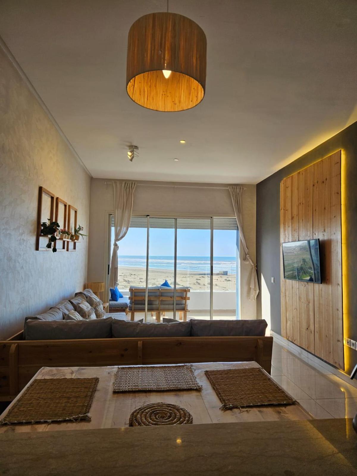 Sidi Rahal Blue View, Beachfront Wide Seaview With Pool Exteriör bild